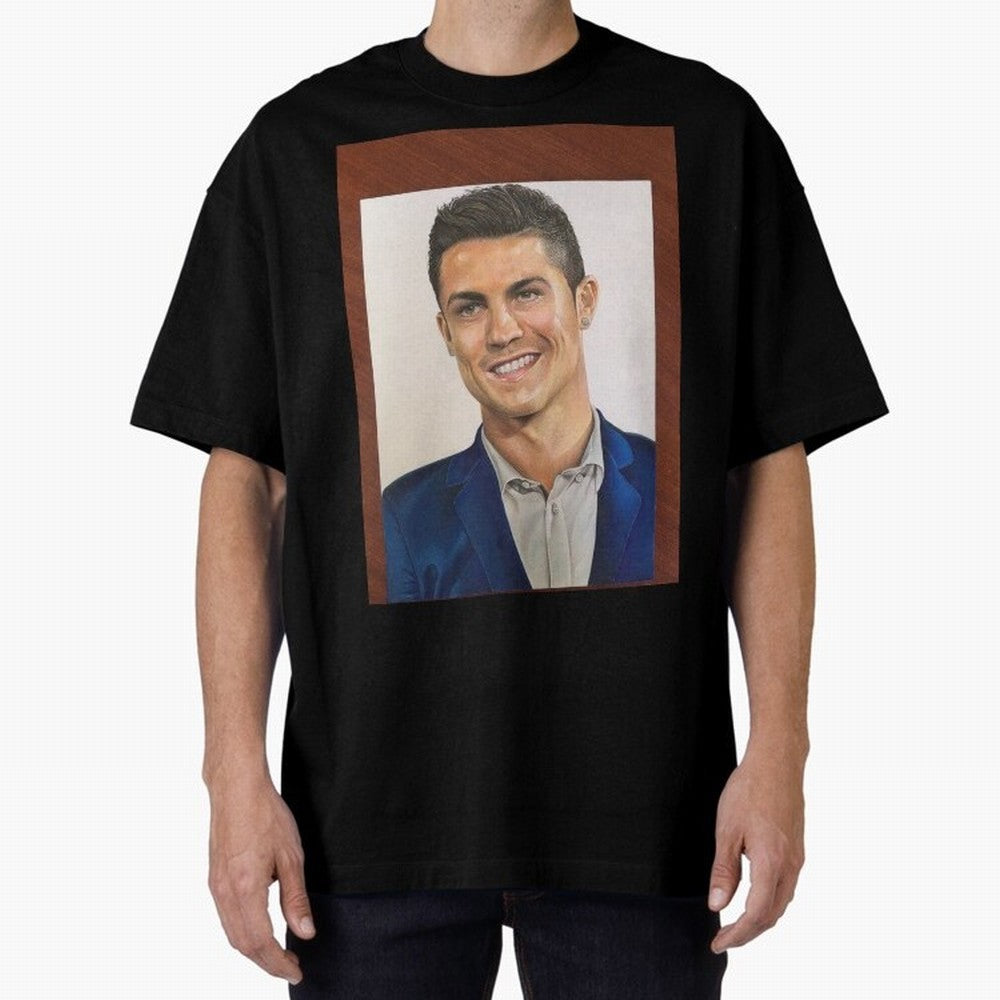 cristiano ronaldo Oversized T-Shirt Carry Global Football Passion for FIFA World Cup 2026, Featuring Messi, CR7 and Mbappe, France, Sports Nostalgia, International Competition, Famous Players and Unforgettable Victories; Made for Collectors Who