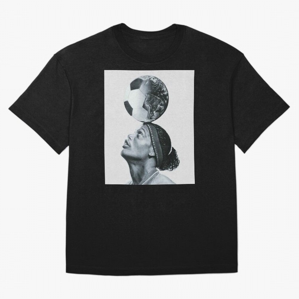 Art Ronaldinho Illustration Oversized T-Shirt Carry National Pride through FIFA World Cup 2026 Group Stage Spirit, Capturing Brazil, Messi, Neymar and Mbappe, Fan Favorite Moments, National Team Passion, Big Match Drama and Soccer History; Ideal