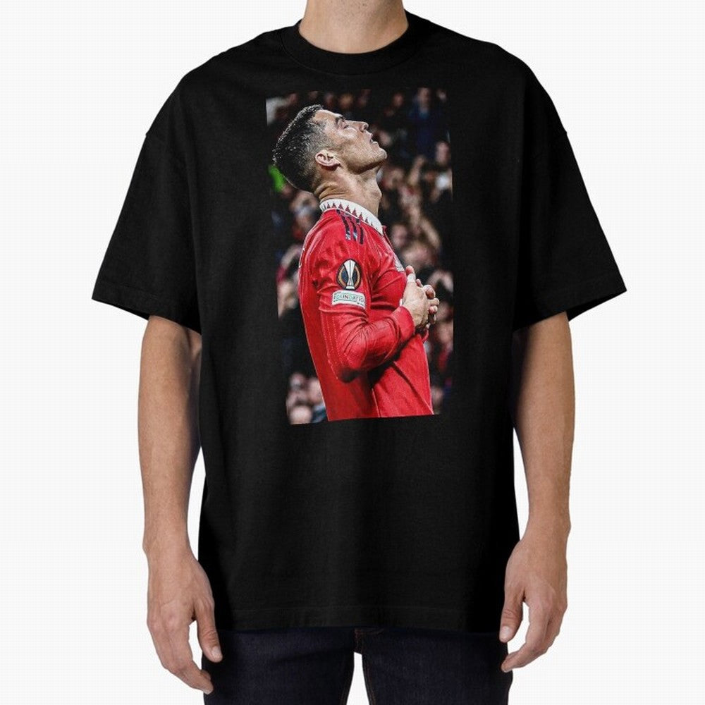 Cristiano Ronaldo CR7 Oversized T-Shirt Support FIFA World Cup 2026 for Fans of Messi and Argentina and Brazil, Bringing Vintage Soccer Flavor, Modern Football Stars, National Flags and Final Night Emotion; Great for Supporters Who Love Legendary
