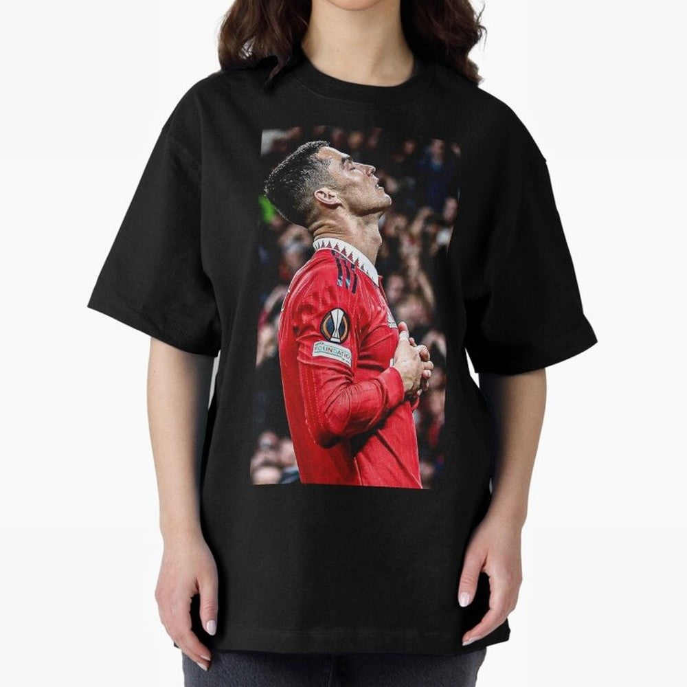 Cristiano Ronaldo CR7 Oversized T-Shirt Support FIFA World Cup 2026 for Fans of Messi and Argentina and Brazil, Bringing Vintage Soccer Flavor, Modern Football Stars, National Flags and Final Night Emotion; Great for Supporters Who Love Legendary