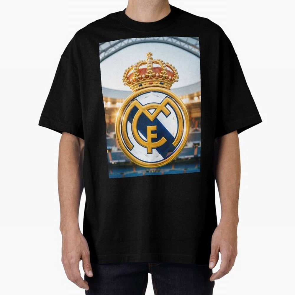 Realeza Madridista Oversized T-Shirt Cheer for FIFA World Cup 2026 Group Stage Celebrating Cristiano Ronaldo, Haaland and CR7, Argentina Energy, Match Day Excitement, Supporter Culture, Golden Goals and Global Football Passion; Great for Watch