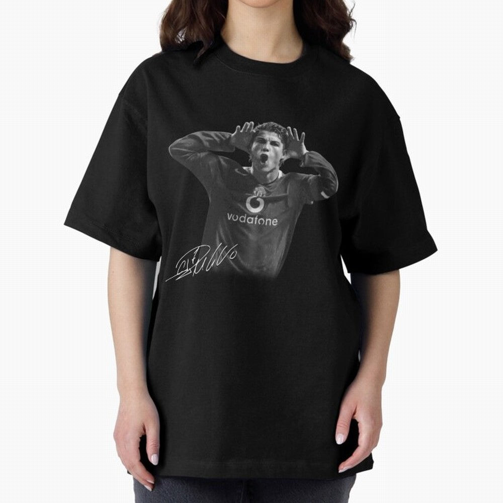 Black and White Cristiano Ronaldo T-Shirt Young Manchester Ronaldo - Celebration Oversized T-Shirt Bring Retro Soccer Energy to FIFA World Cup 2026 Group Stage Filled with Cristiano Ronaldo, Haaland and CR7, England, France and Netherlands Energy,
