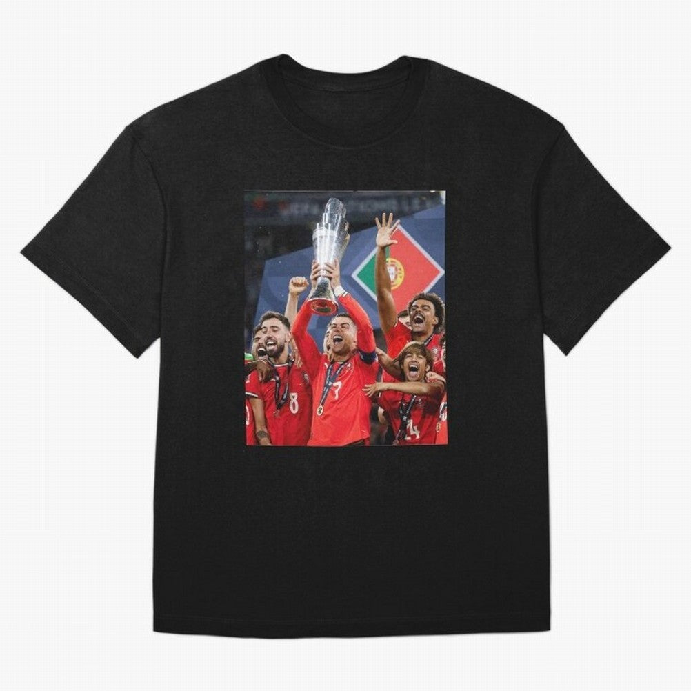 Portugal Football Team | 2025 Champions | Illustration Drawing Oversized T-Shirt Carry Global Football Passion for FIFA World Cup 2026, Featuring Messi, CR7 and Mbappe, France, Sports Nostalgia, International Competition, Famous Players and