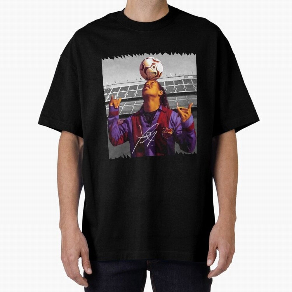 Ronaldinho - vintage Oversized T-Shirt Enjoy the Biggest Football Party of Match Day Hype around FIFA World Cup 2026, Mbappe and Neymar, Brazil, Match Day Excitement, Supporter Culture, Golden Goals and Global Football Passion; Great for Watch