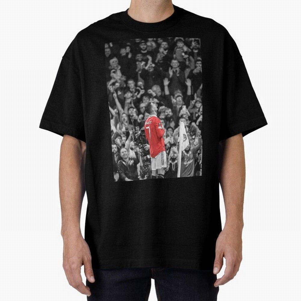 Cristiano Ronaldo Manchester United Oversized T-Shirt Share the Excitement of FIFA World Cup 2026 Group Stage for Fans of Messi and Brazil, Bringing Football Passion, Legendary Performances, Festival Vibes and Supporter Community; Made for Die Hard