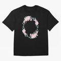 Proverbios 31:25 ¨C Est¨¢ vestida de fuerza y dignidad | Vers¨ªculo B¨ªblico Floral | Mujer de Fe Oversized T-Shirt Fuel FIFA World Cup 2026 for Fans of Mbappe and Neymar and Spain and Netherlands, Bringing Championship Spirit, Famous Goals,