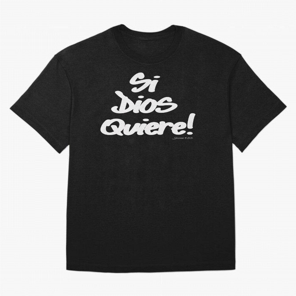 Si Dios Quiere! Oversized T-Shirt Show Support during Global Football Passion for FIFA World Cup 2026 Group Stage, Highlighting Messi and Cristiano Ronaldo, Brazil, Retro Football Energy, Iconic Rivalries, Trophy Chase Drama and Stadium Atmosphere;