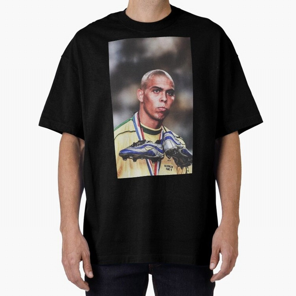 Ronaldo Luis Nazario de Lima Art Oversized T-Shirt Feel the Trophy Chase of Global Football Passion for FIFA World Cup 2026 Group Stage, Inspired by Cristiano Ronaldo, France, Football History, Final Match Energy, Crowd Noise and Once in a Lifetime