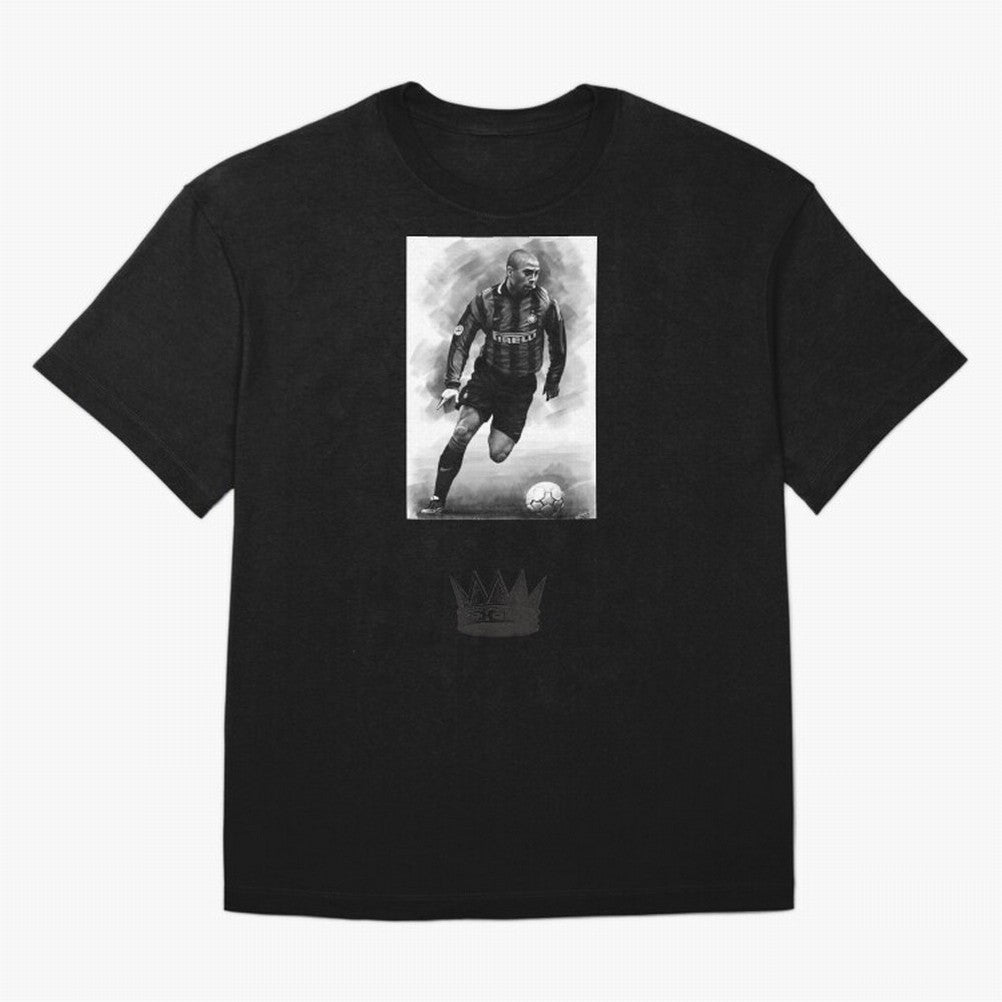 The Real Ronaldo Oversized T-Shirt Honor Football Greatness during FIFA World Cup 2026 Group Stage for Fans of Mbappe and Neymar and Germany, Bringing Stadium Chants, National Pride, Trophy Dreams and Unforgettable Football Memories; Perfect for