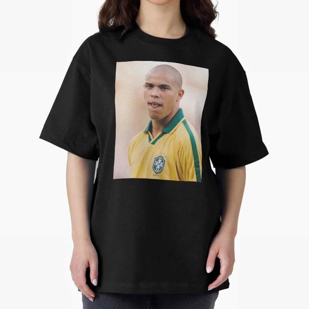 Art Ronaldo Luis Nazario de Lima Oversized T-Shirt Share the Excitement of the FIFA World Cup 2026 USA Canada Mexico Journey through CR7 Highlights, Argentina and Brazil Pride, Vintage Soccer Flavor, Modern Football Stars, National Flags and Final