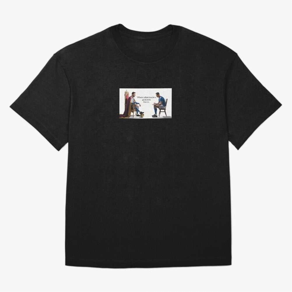 Messi and Ronaldo Oversized T-Shirt Celebrate Football Heritage in Match Day Hype around FIFA World Cup 2026 Group Stage, Mbappe, Netherlands, Worldwide Fan Energy, Dramatic Goals, Stadium Lights and Championship Celebrations; Perfect for Fans,