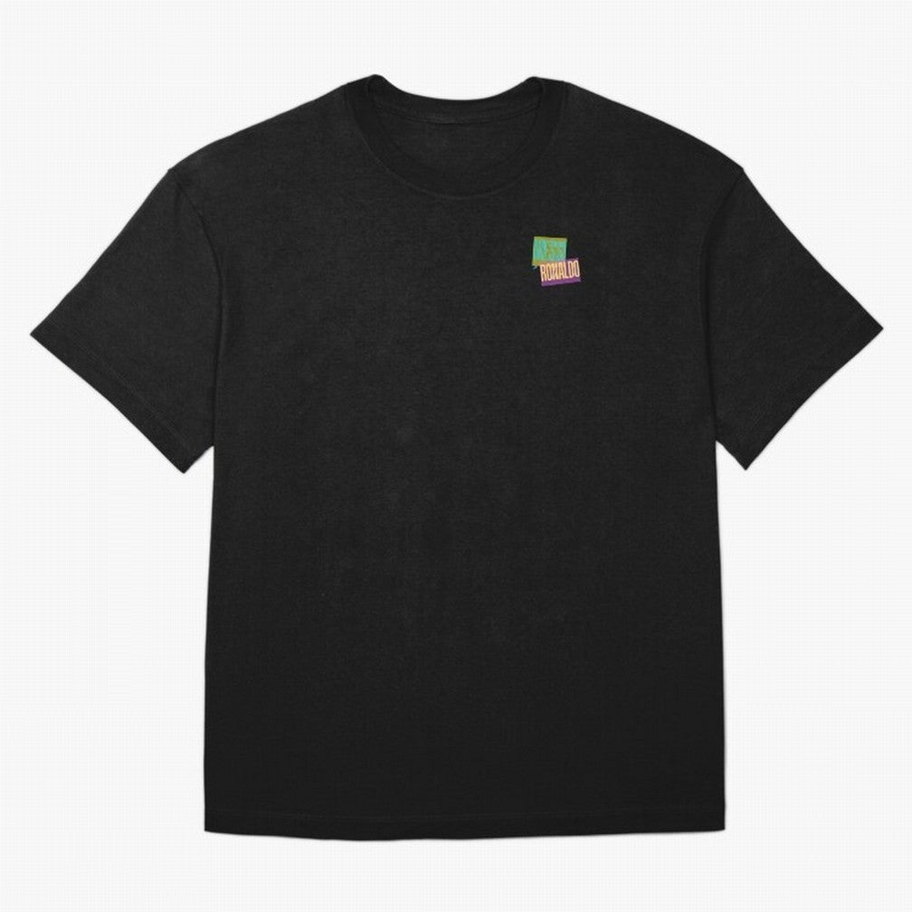 ? Messi > Ronaldo? Oversized T-Shirt Carry National Pride through FIFA World Cup 2026 Spirit, Inspired by England, Messi, Sports Nostalgia, International Competition, Famous Players and Unforgettable Victories; Perfect for Fans, Collectors, Family