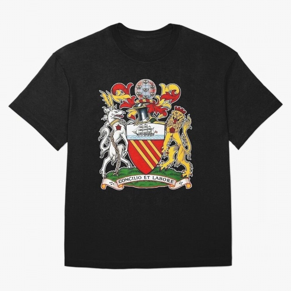 1902 -1960 The First UNITED Crest Large Oversized T-Shirt Join Supporters Worldwide for FIFA World Cup 2026 USA Canada Mexico for Fans of Messi and Brazil, Portugal and Argentina, Bringing Classic Soccer Heritage, Championship Pressure, Fan Loyalty