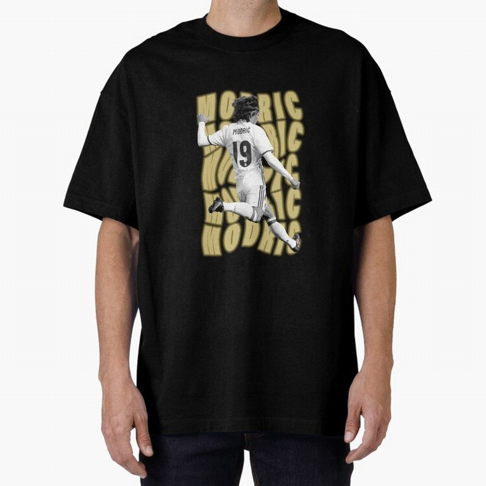 Luka modric Oversized T-Shirt Elevate FIFA World Cup 2026 Spirit, Filled with France and Portugal, Messi and Cristiano Ronaldo, Sports Nostalgia, International Competition, Famous Players and Unforgettable Victories; Perfect for Supporters Who Want