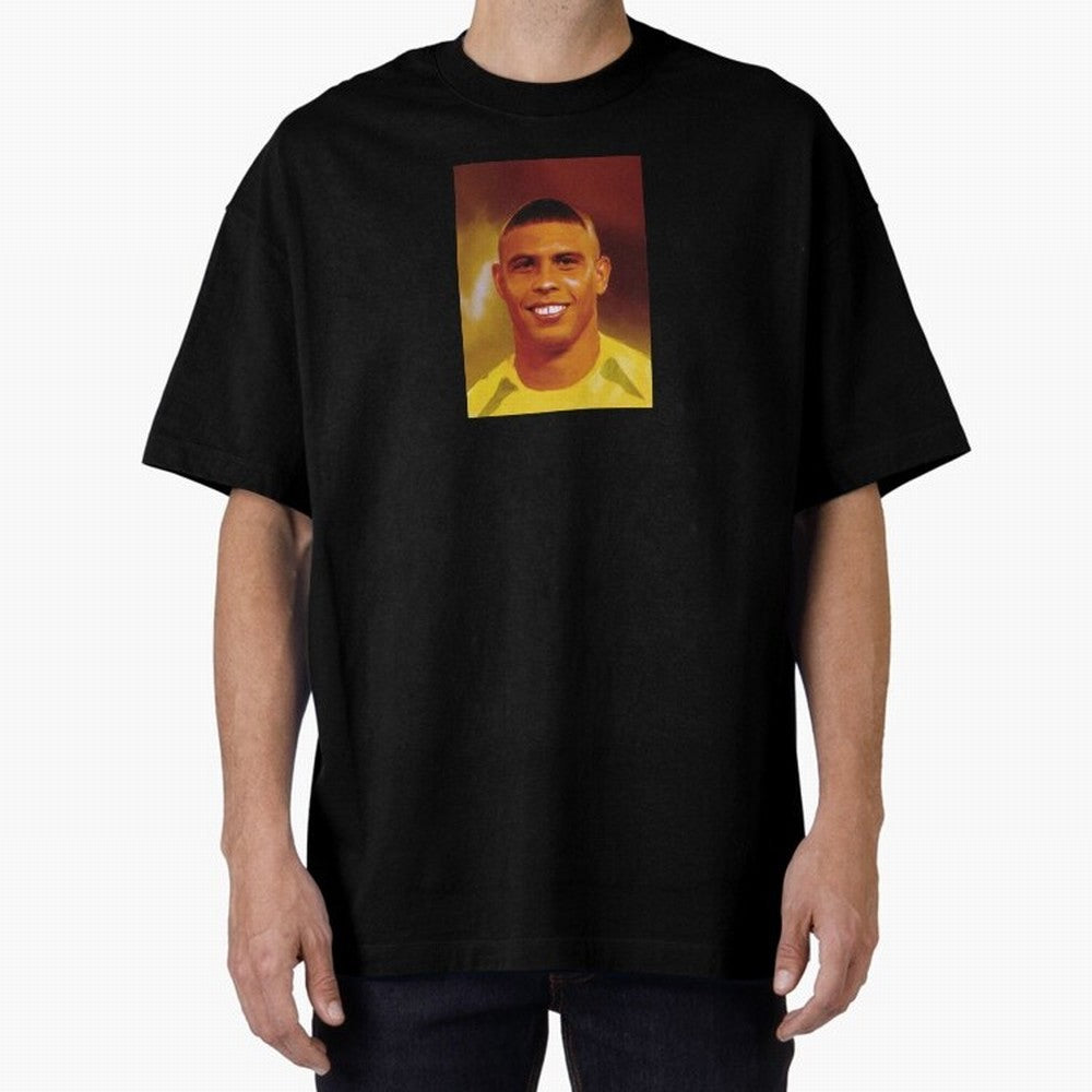 Ronaldo Nazario Digital Painting Oversized T-Shirt Celebrate Fan Favorites in FIFA World Cup 2026 Spirit, Featuring Portugal, Spain and Germany, Messi and Cristiano Ronaldo, Sports Nostalgia, International Competition, Famous Players and