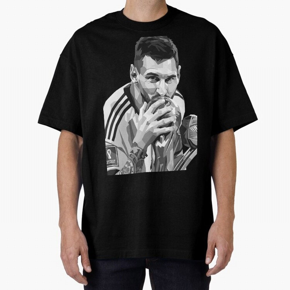 Messi grayscale Oversized T-Shirt Relive Match Day Hype around FIFA World Cup 2026 USA Canada Mexico, Mbappe and Neymar, Brazil, Retro Football Energy, Iconic Rivalries, Trophy Chase Drama and Stadium Atmosphere; Ideal for Fans Who Follow Messi,