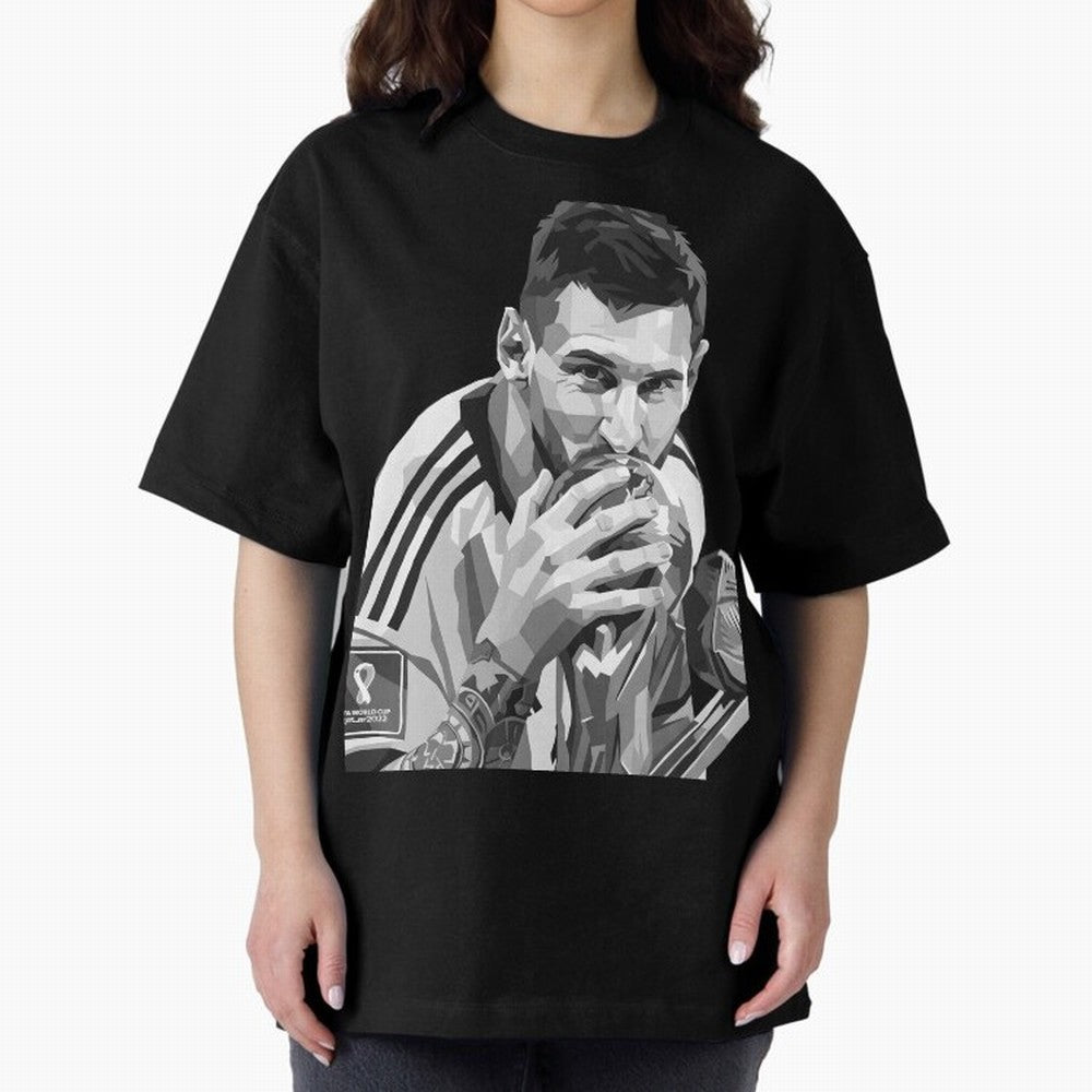 Messi grayscale Oversized T-Shirt Relive Match Day Hype around FIFA World Cup 2026 USA Canada Mexico, Mbappe and Neymar, Brazil, Retro Football Energy, Iconic Rivalries, Trophy Chase Drama and Stadium Atmosphere; Ideal for Fans Who Follow Messi,