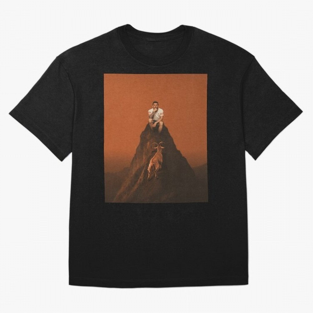 Goat messi football sunset Oversized T-Shirt Follow FIFA World Cup 2026 Spirit, Highlighting Germany, Neymar, Haaland and Cristiano Ronaldo, Goal Celebration Energy, Supporter Heritage, Football Icons and Worldwide Tournament Joy; Made for