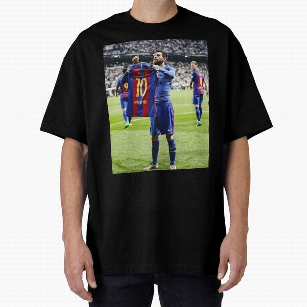 Lional Messi Poster Design Oversized T-Shirt Mark FIFA World Cup 2026 Spirit, Capturing Argentina, Mbappe and Neymar, Global Supporter Spirit, Legendary Goals, National Colors and Tournament Celebration; Ideal for Passionate Fans Who Love Underdog
